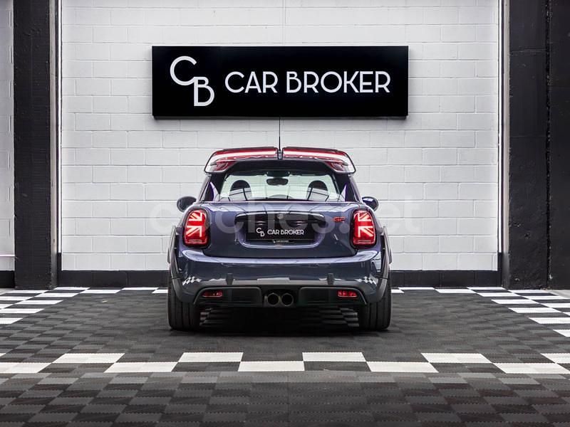 Usado Mini John Cooper Works 306 CV (225 kW) 2020 Gris / plata Utilitario