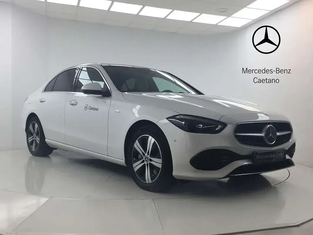 Nuevo Mercedes E300 313 CV (230 kW) 2026 Blanco Berlina