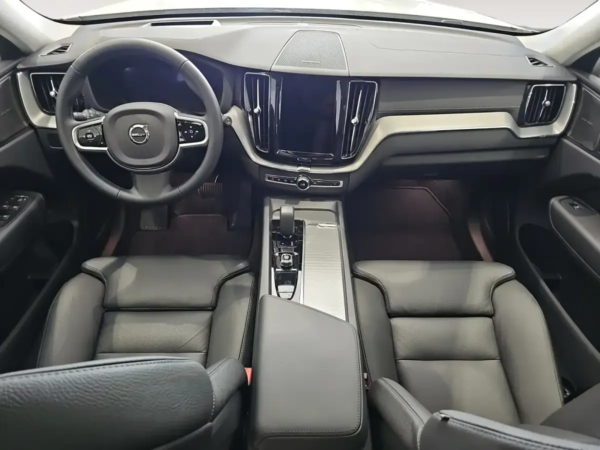 Usado Volvo XC60 Ultra 349 CV (256 kW) 2024 Blanco SUV