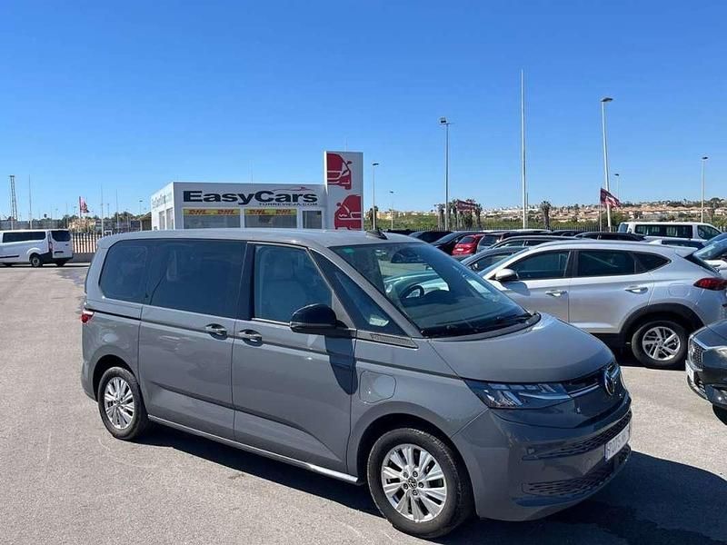 Usado VW Multivan Life 218 CV (160 kW) 2022 Gris Van
