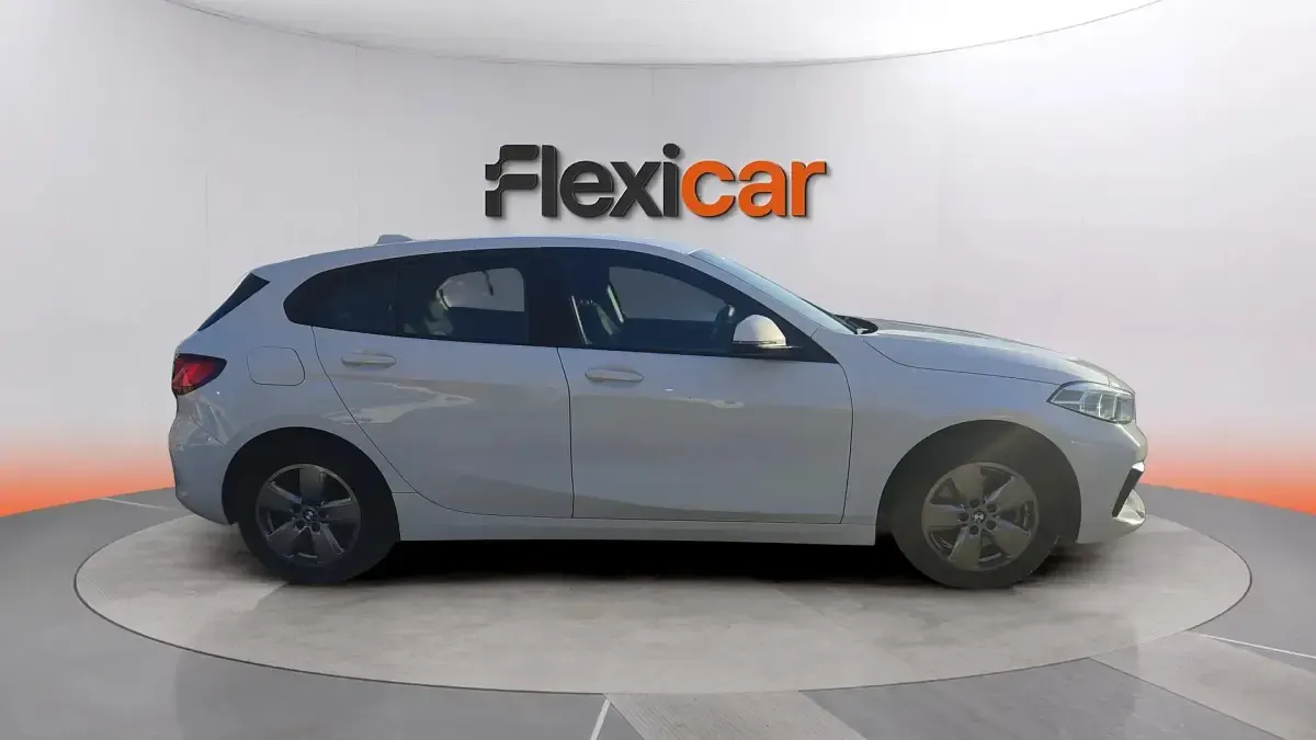 Usado BMW 118 136 CV (100 kW) 2022 Blanco Utilitario
