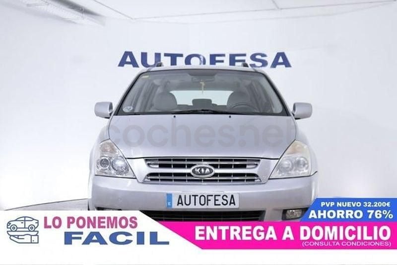 Usado Kia Carnival 185 CV (136 kW) 2011 Gris / plata Monovolumen