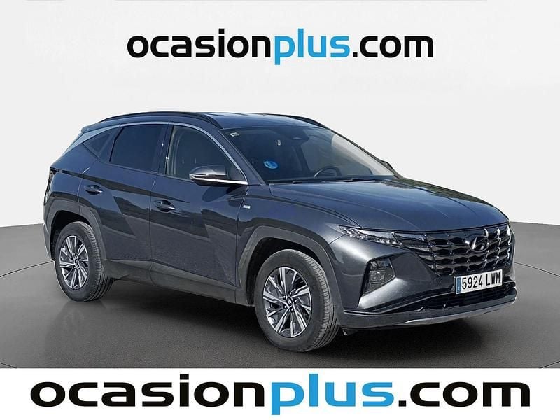 Usado Hyundai Tucson 136 HP (100 kW) 2022 Cinzento SUV
