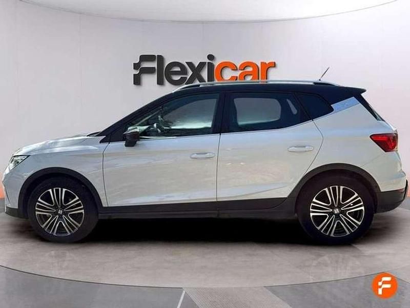Usado Seat Arona FR 110 CV (80 kW) 2022 Blanco SUV