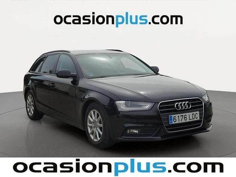 Usado Audi A4 S-Line 136 CV (100 kW) 2015 Negro Familiar
