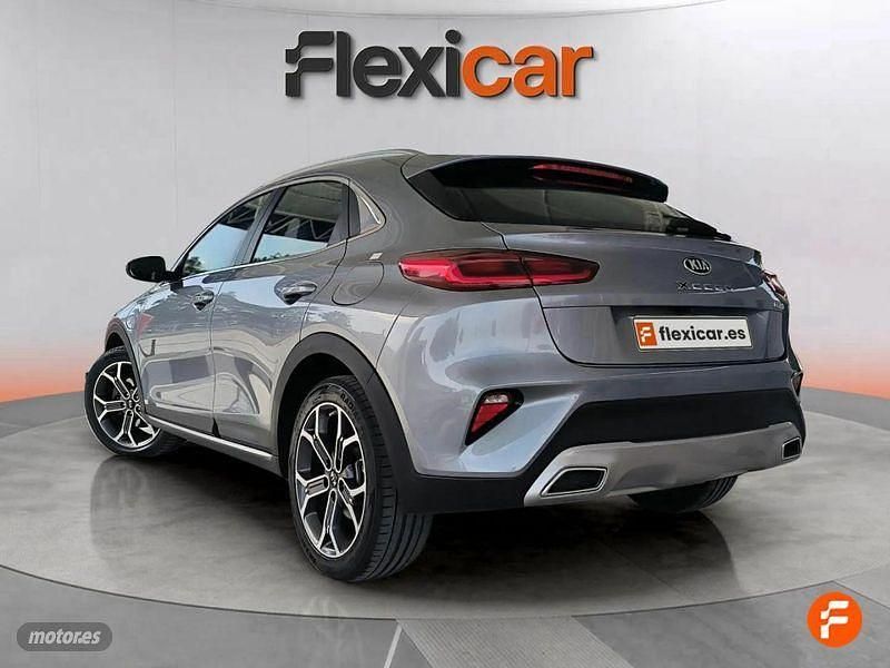 Usado Kia XCeed 141 CV (103 kW) 2021 Gris SUV