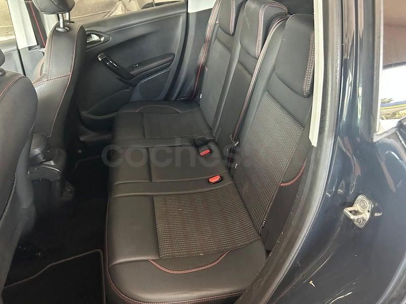 Usado Peugeot 2008 GT-line 120 CV (88 kW) 2018 Azul SUV