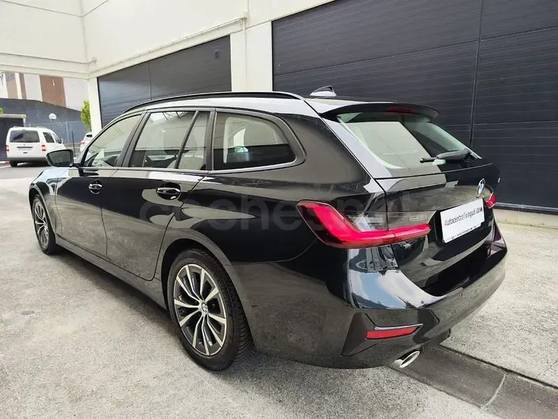 Usado BMW 320 184 CV (135 kW) 2020 Negro Familiar