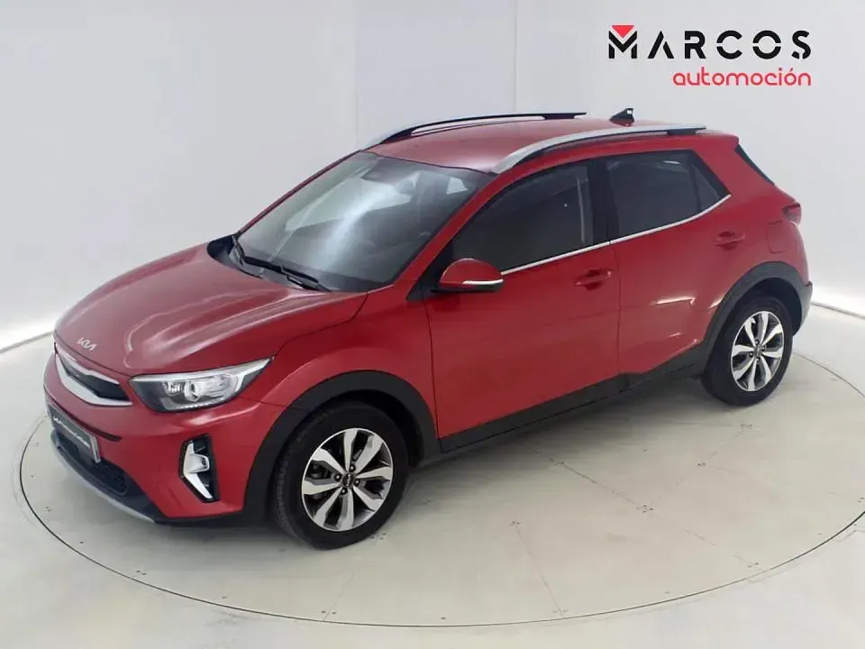 Usado Kia Stonic 100 CV (73 kW) 2024 SUV