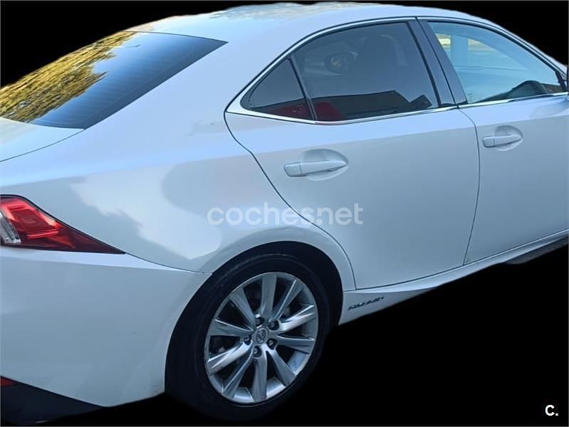 Usado Lexus IS300h Executive Line 223 CV (164 kW) 2015 Blanco Berlina