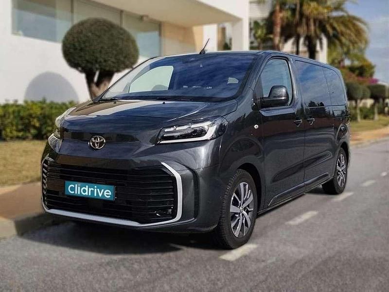 Usado Toyota Proace Advance 150 CV (110 kW) 2024 Gris Monovolumen