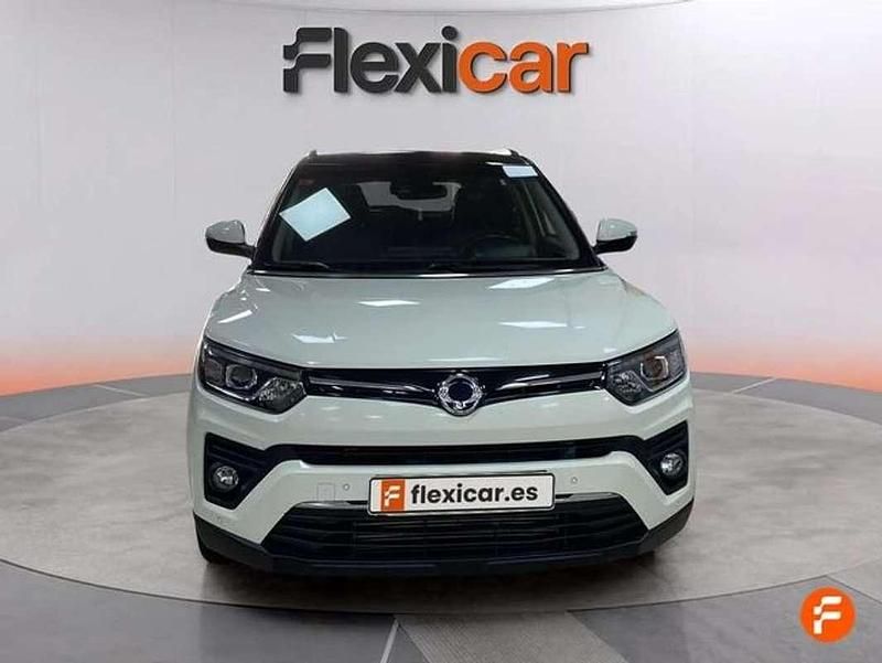Usado Ssangyong (KGM) Tivoli Limited 163 CV (119 kW) 2020 Blanco SUV
