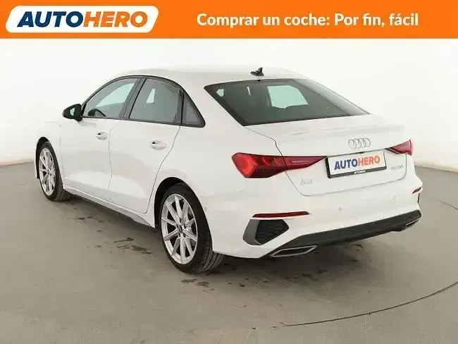 Usado Audi A3 S-Line 150 CV (110 kW) 2021 Blanco Berlina