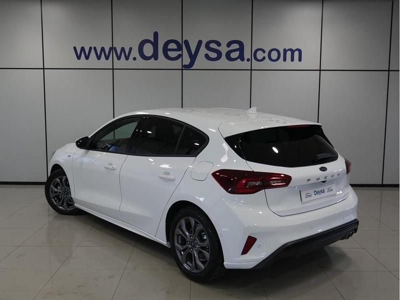 Nuevo Ford Focus ST-Line 125 CV (91 kW) 2026 Blanco Berlina