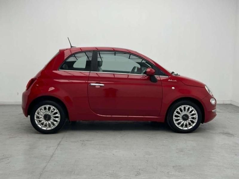 Usado Fiat 500 Dolcevita 71 CV (52 kW) 2022 Rojo Berlina
