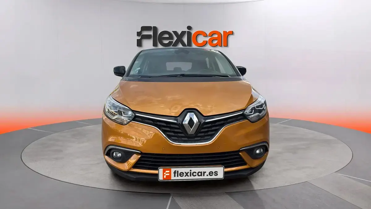 Usado Renault Scenic E-Tech Intens 131 CV (96 kW) 2017 Naranja Monovolumen