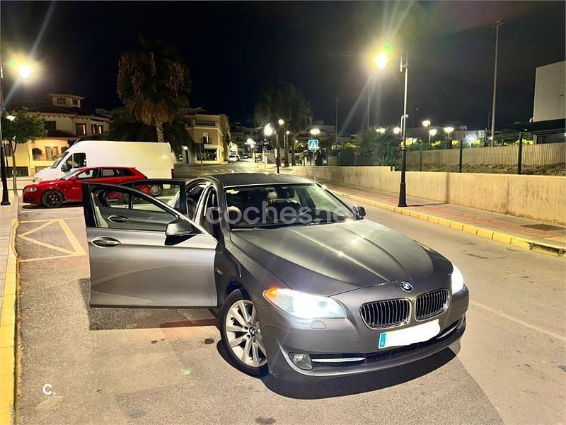 Gris / plata Usado 2011 BMW 525 Berlina | 13.500 € (Precio justo) - Imagen 1/4