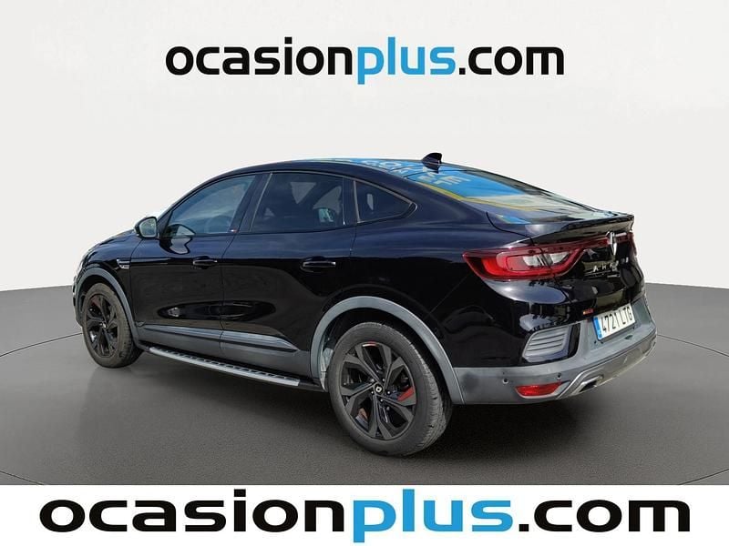 Usado Renault Arkana RS Line 145 CV (106 kW) 2021 Negro SUV