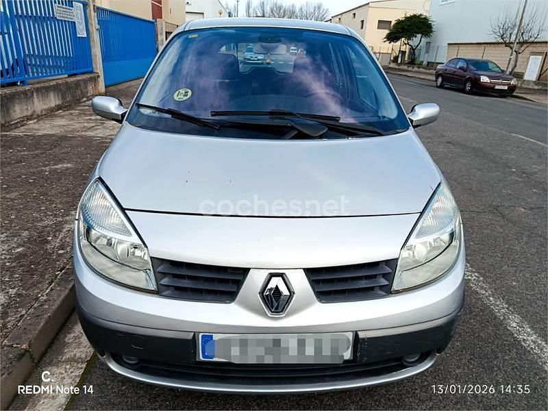 Usado Renault Scénic II Dynamique 105 CV (77 kW) 2006 Gris / plata Monovolumen