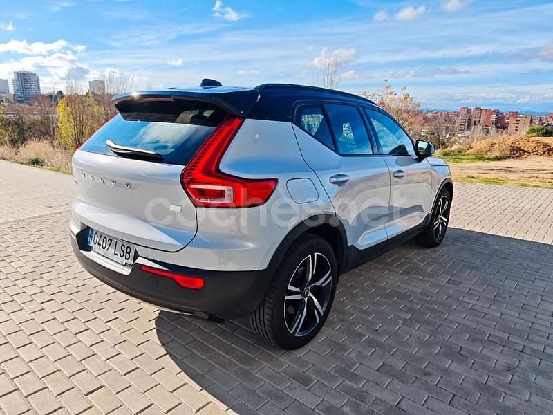 Usado Volvo XC40 R-Design 262 CV (192 kW) 2021 Gris / plata SUV