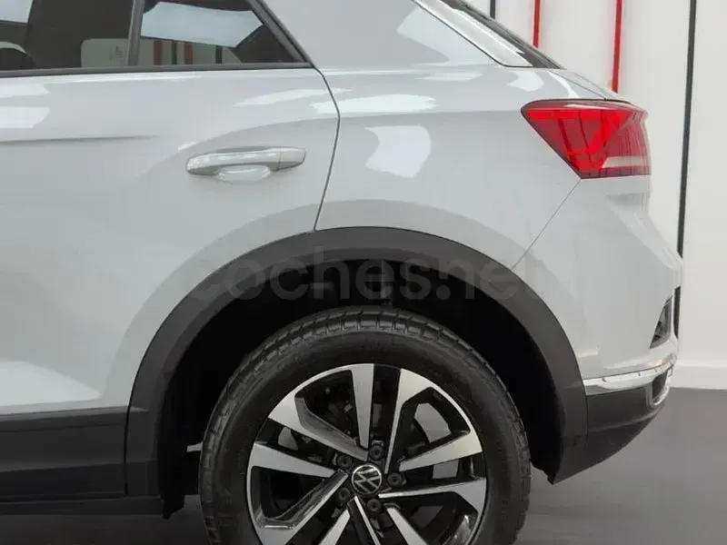 Usado VW T-Roc 110 CV (80 kW) 2022 Blanco SUV