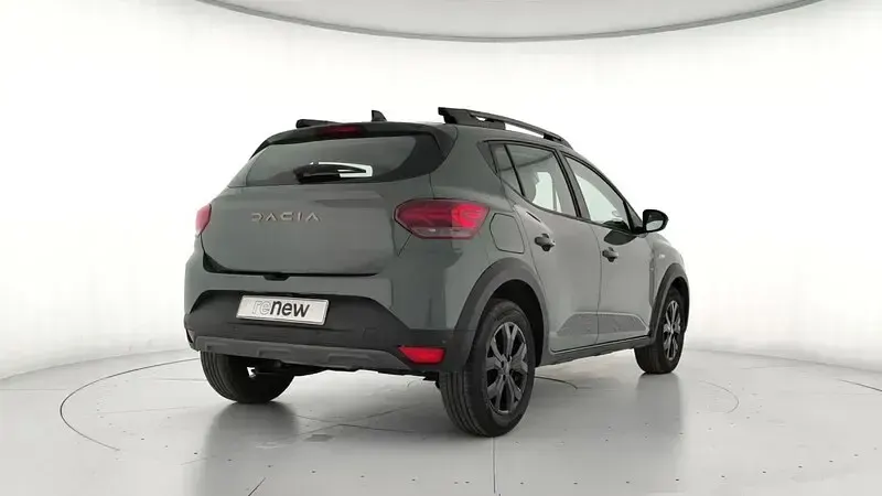 Usado Dacia Sandero Extreme 100 CV (73 kW) 2025 Gris Berlina