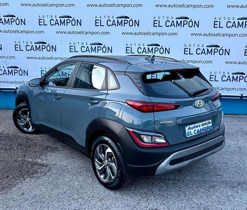 Usado Hyundai Kona 141 CV (103 kW) 2022 Verde SUV