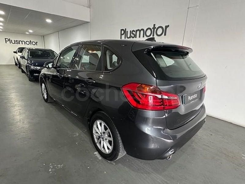 Usado BMW 218 150 CV (110 kW) 2020 Gris / plata Familiar