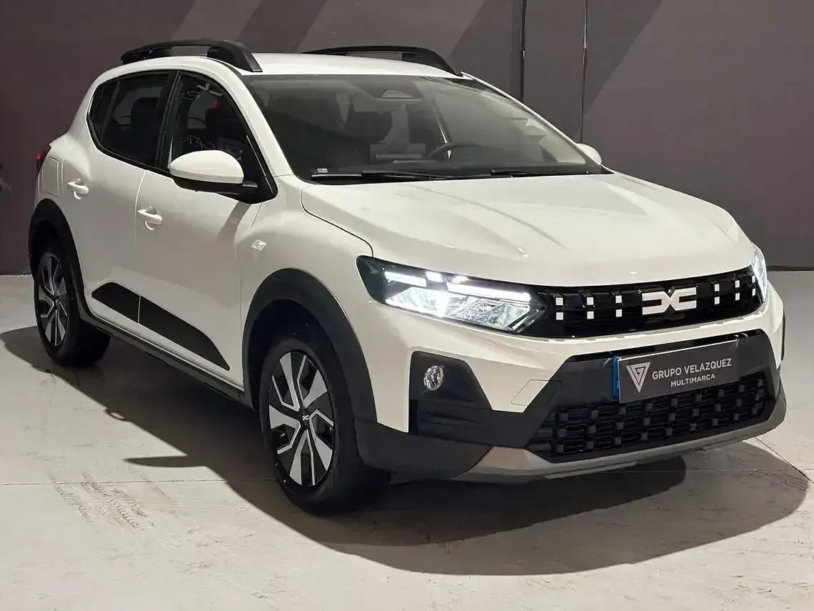 Nuevo Dacia Sandero Expression 120 CV (88 kW) 2026 Blanco Berlina