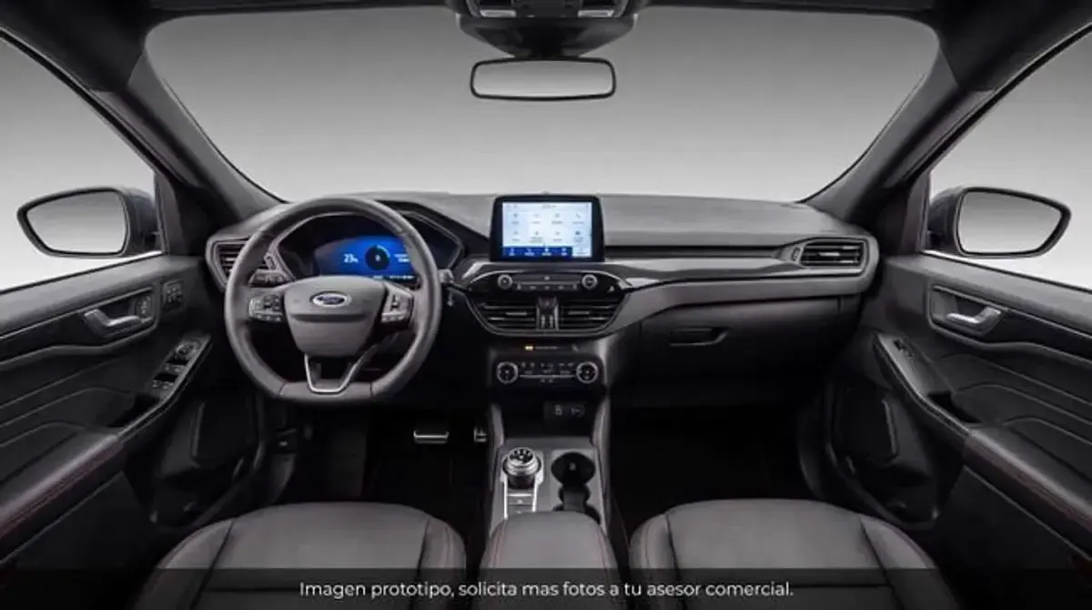 Usado Ford Kuga ST-Line 226 CV (166 kW) 2023 Azul SUV