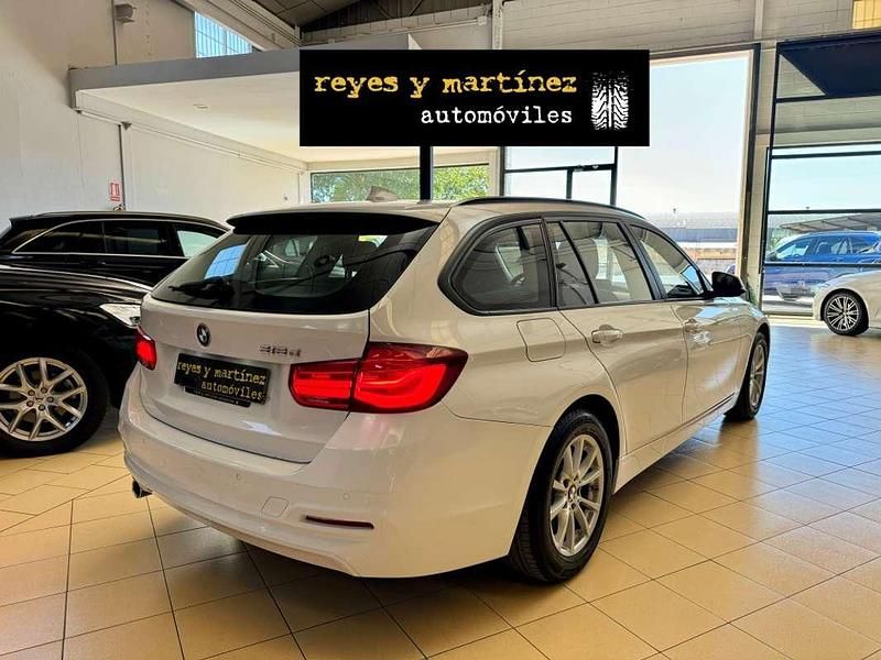 Usado BMW 318 150 CV (110 kW) 2019 Blanco Familiar