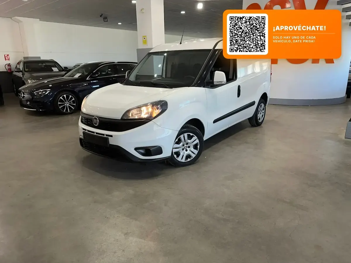 Usado Fiat Doblò 95 CV (69 kW) 2022 Blanco Monovolumen
