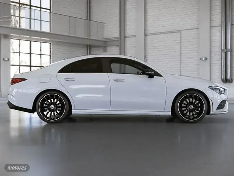 Usado Mercedes CLA250e 217 CV (159 kW) 2023 Blanco Coupe