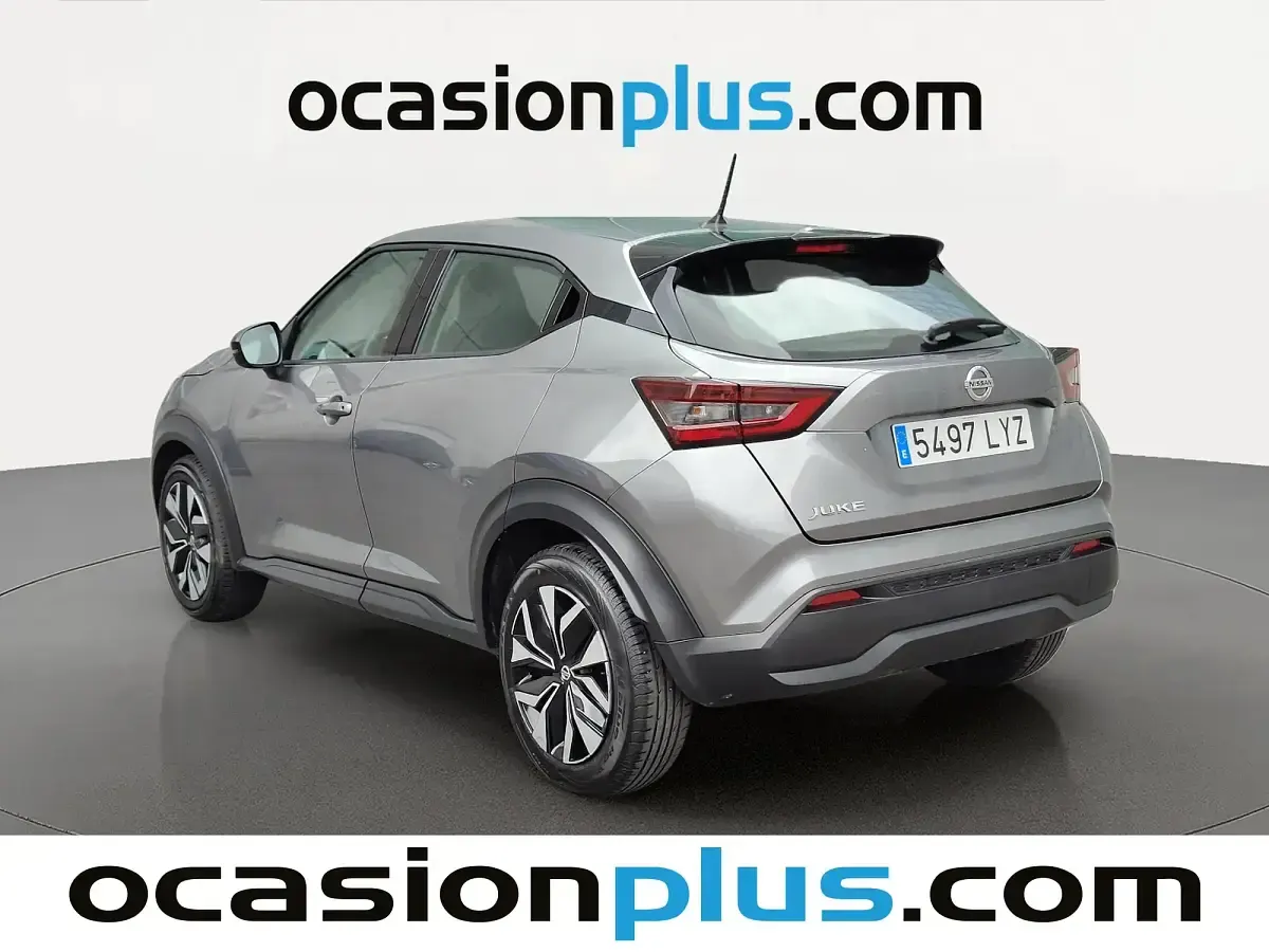Usado Nissan Juke Acenta 114 CV (83 kW) 2022 Gris SUV