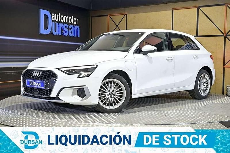 Blanco Usado 2022 Audi A3 Sportback e-tron Advanced Plus Berlina | 28.390 € (Un poco caro) - Imagen 1/4