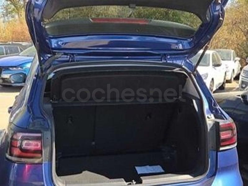 Usado VW T-Cross Advance 110 CV (80 kW) 2023 Azul SUV