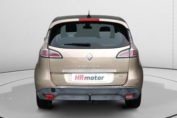 Usado Renault Scénic III LIMITED 115 CV (84 kW) 2015