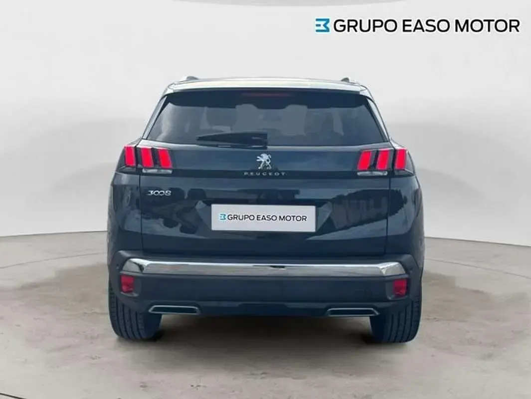 Usado Peugeot 3008 Style 131 CV (96 kW) 2019 Gris SUV