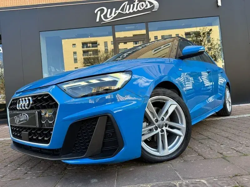 Usado Audi A1 Sportback S-Line 116 CV (85 kW) 2019 Azul Utilitario