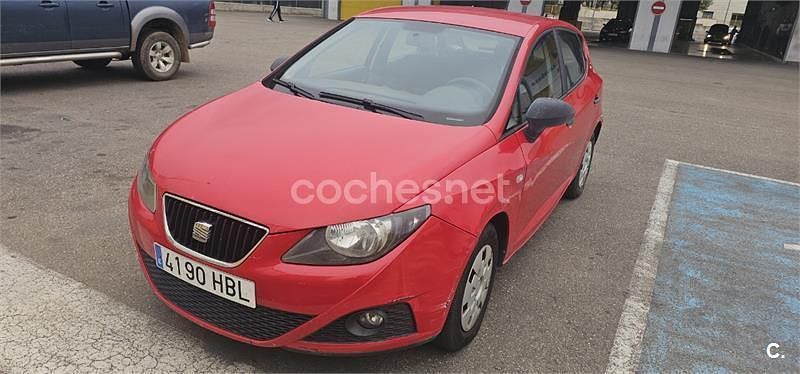 Brugt Seat Ibiza Reference 75 HK (55 kW) 2011 Rød Sedan