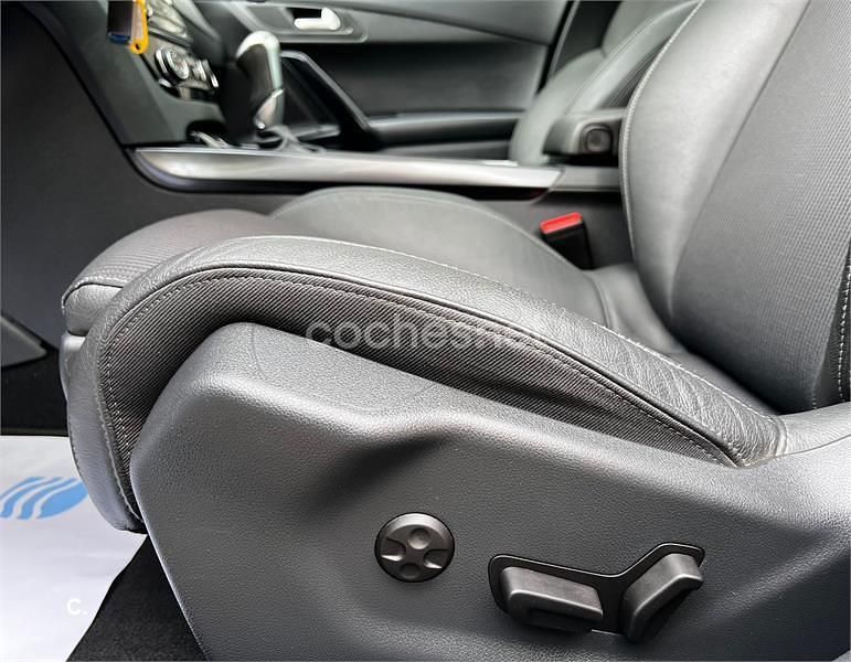 Usado Peugeot 508 RXH 180 CV (132 kW) 2016 Blanco Familiar