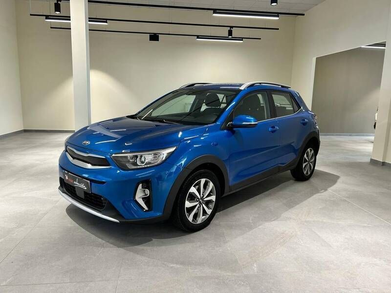 Azul Usado 2021 Kia Stonic SUV | 16.990 € (Un poco caro) - Imagen 1/4