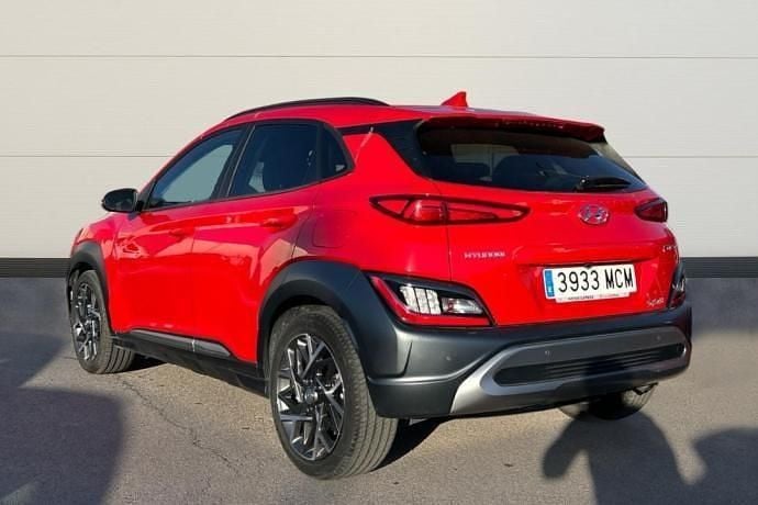 Usado Hyundai Kona Style 141 CV (103 kW) 2022 Rojo SUV