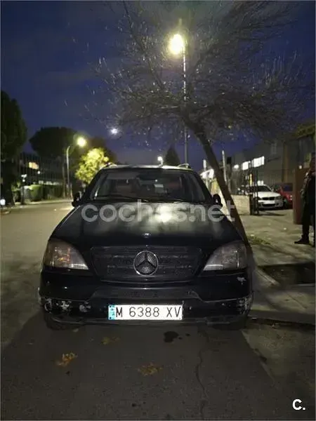 Usado Mercedes ML430 272 CV (200 kW) 1999 Verde SUV