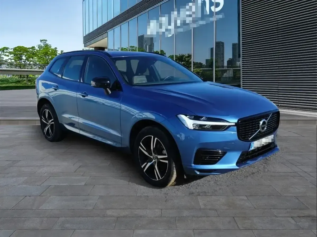 Usado Volvo XC60 R-Design 350 CV (257 kW) 2021 Otro SUV