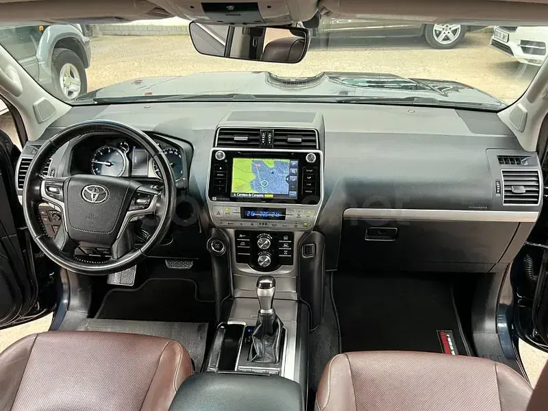 Usado Toyota Land Cruiser Limited 177 CV (130 kW) 2018 Azul SUV