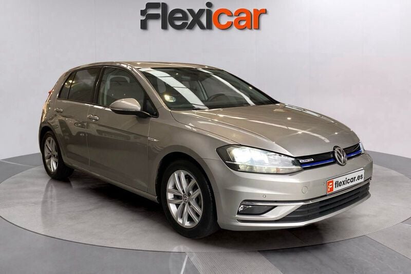 Gris Usado 2019 VW Golf VII Advance Berlina | 13.490 € (Super precio) - Imagen 1/4