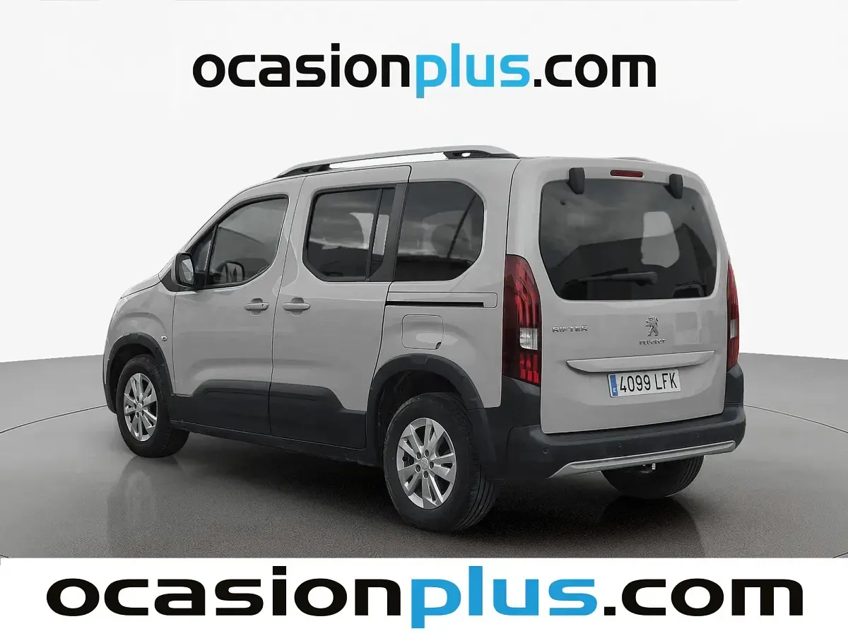 Käytetty Peugeot Rifter Allure 131 HP (96 kW) 2020 Harmaa Tila-auto