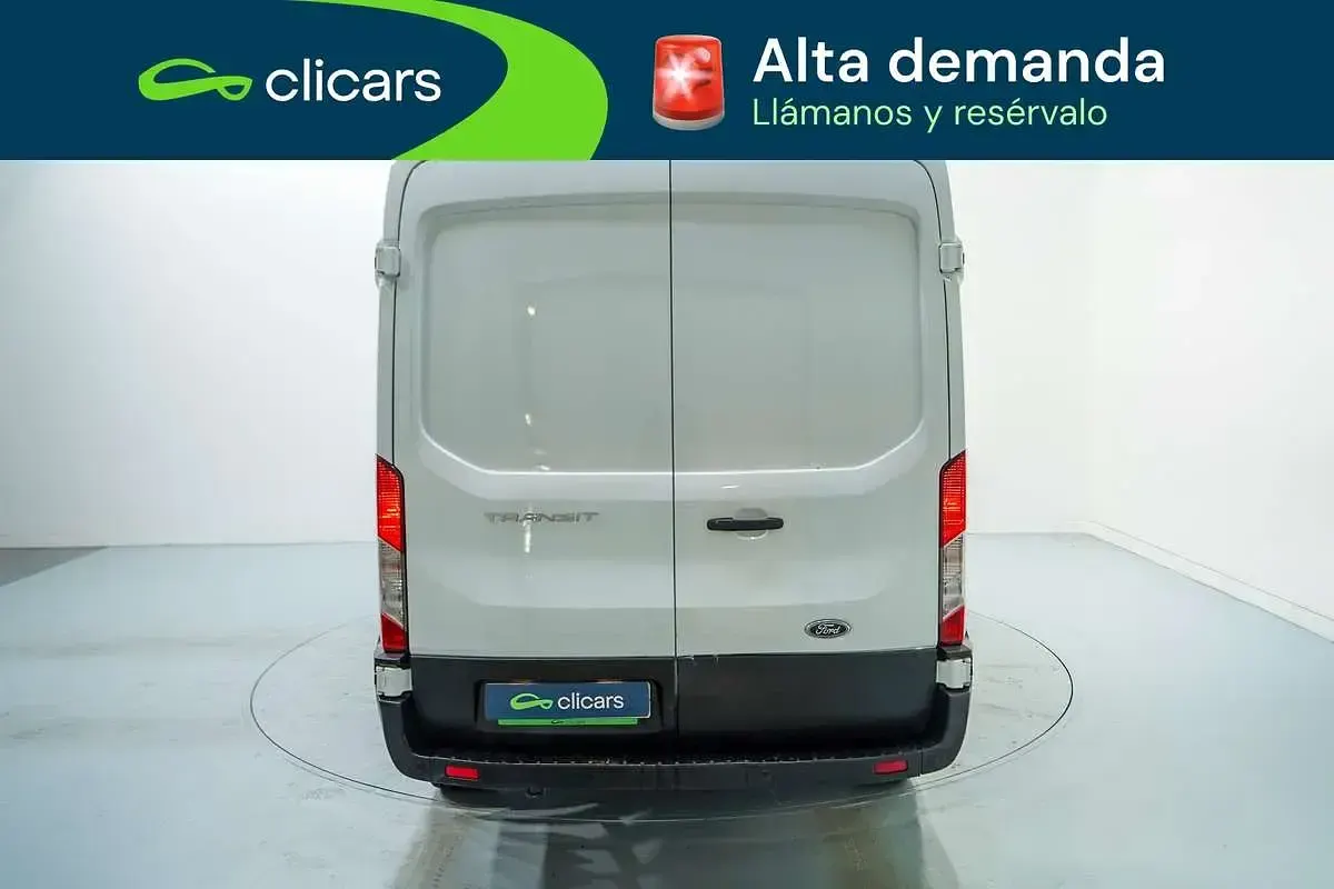 Usado Ford Transit Trend 131 CV (96 kW) 2023 Blanco Van