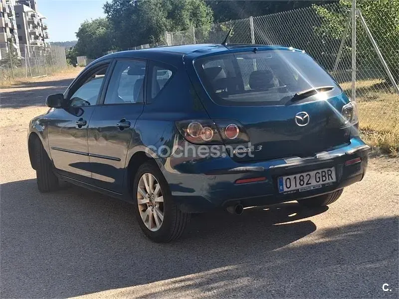 Usado Mazda 3 Active 109 CV (80 kW) 2009 Azul Berlina